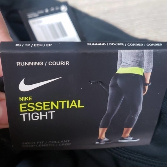 Womens Nike Essential Tight Leggings Sz XS Black Activewear - Picture 5 of 8